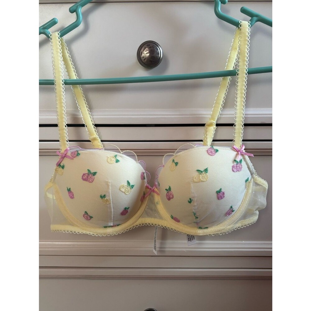 NWT Victoria's Secret PINK Wink Push-Up Balconette Bra Yellow Fruit Lemons 34B